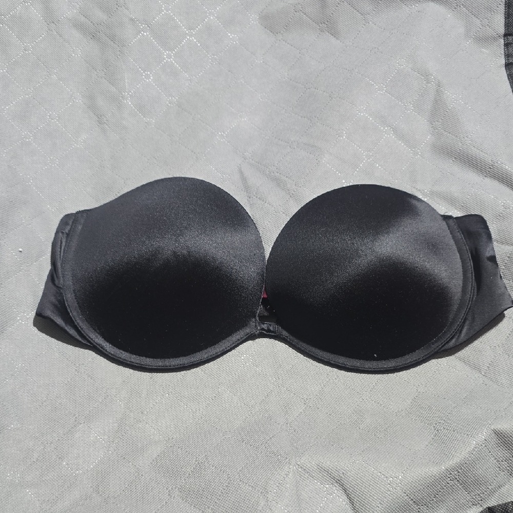 Strapless Black Smooth Push-Up Bra